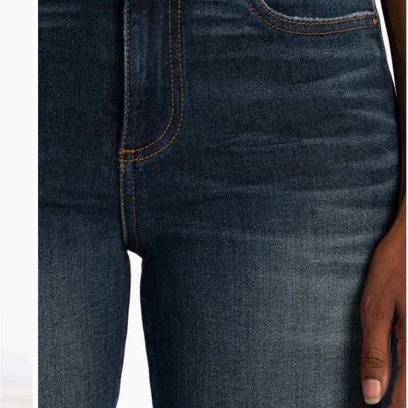 🆕KUT from the Kloth Kelsey High Waist Raw
Hem Crop Kick Flare Jeans - Picture 4 of 10
